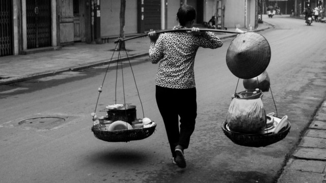 Bương chãi mưu sinh